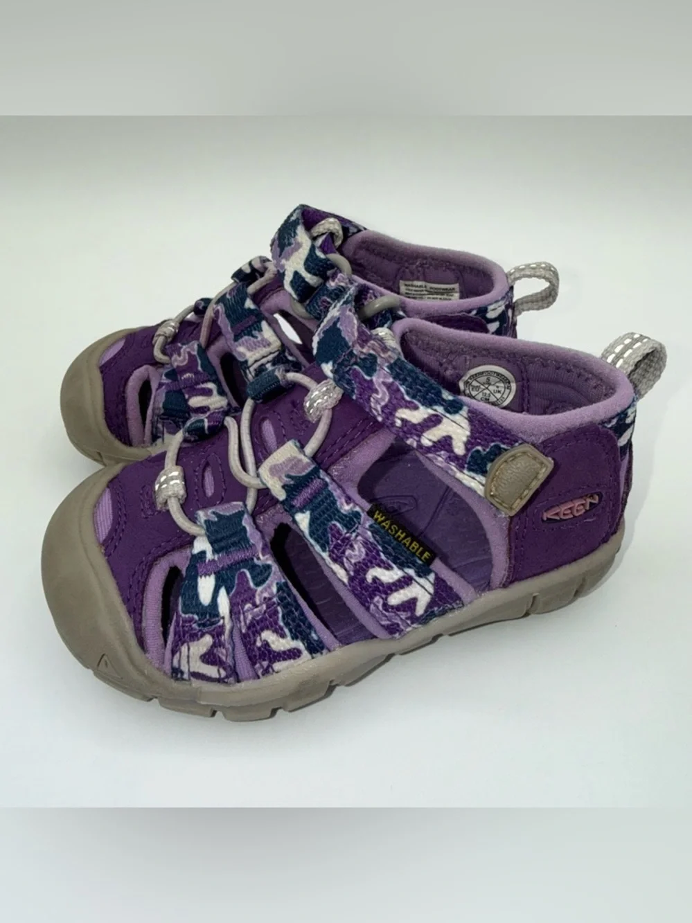 KEEN Newport H2 Toddler Sandals Purple Camo Closed Toe Water Shoes Size 5